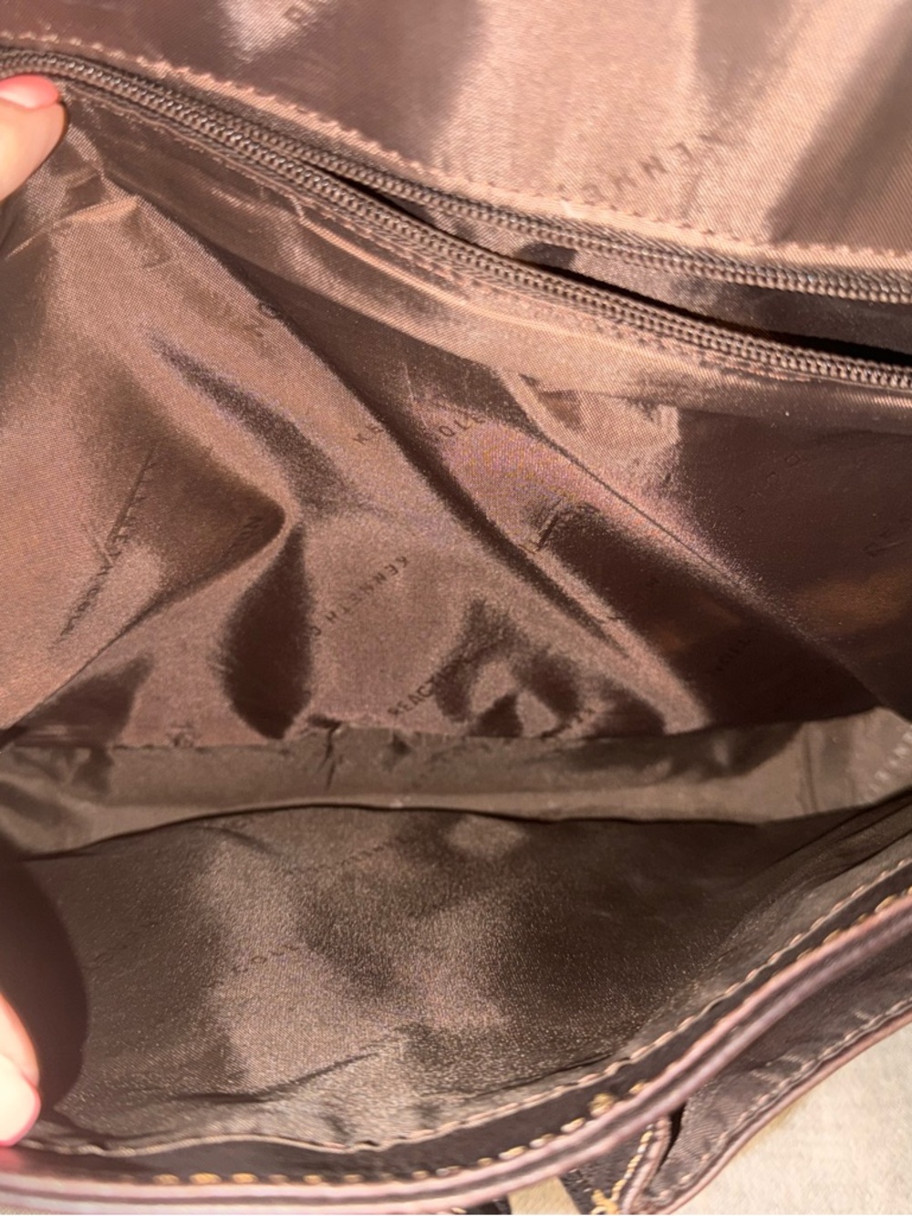Kenneth Cole Reaction Brown Leather Messenger Bag Laptop Crossbody 16” - Picture 5 of 6